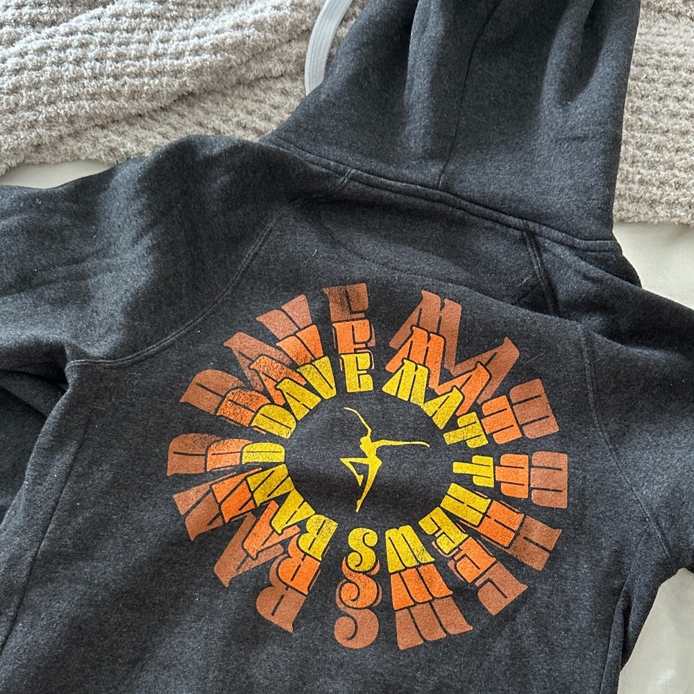 Dave Matthew’s Band Women's Black Zip-Up Hoodie - Picture 5 of 5